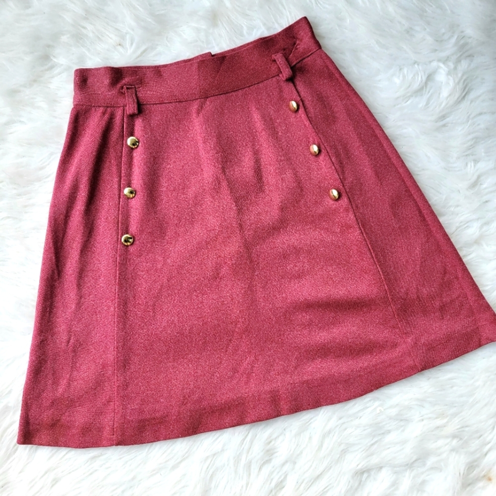 VINTAGE A-LINE SKIRT! GREAT CONDITION!